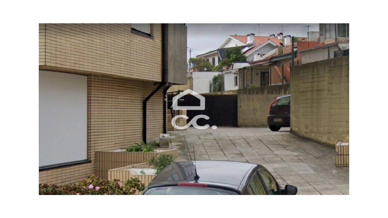 Garagem para Venda em Aguas Santas Foto 7