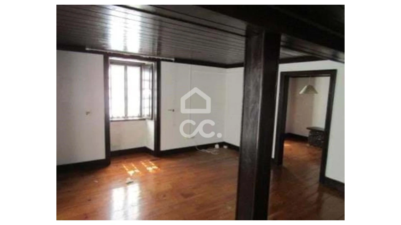 Moradia T5 para Venda em Abrunheira, Verride e Vila Nova da Barca Foto 3