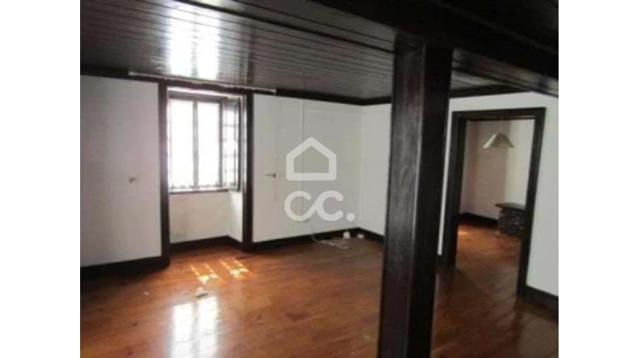 Moradia T5 para Venda em Abrunheira, Verride e Vila Nova da Barca Foto 3