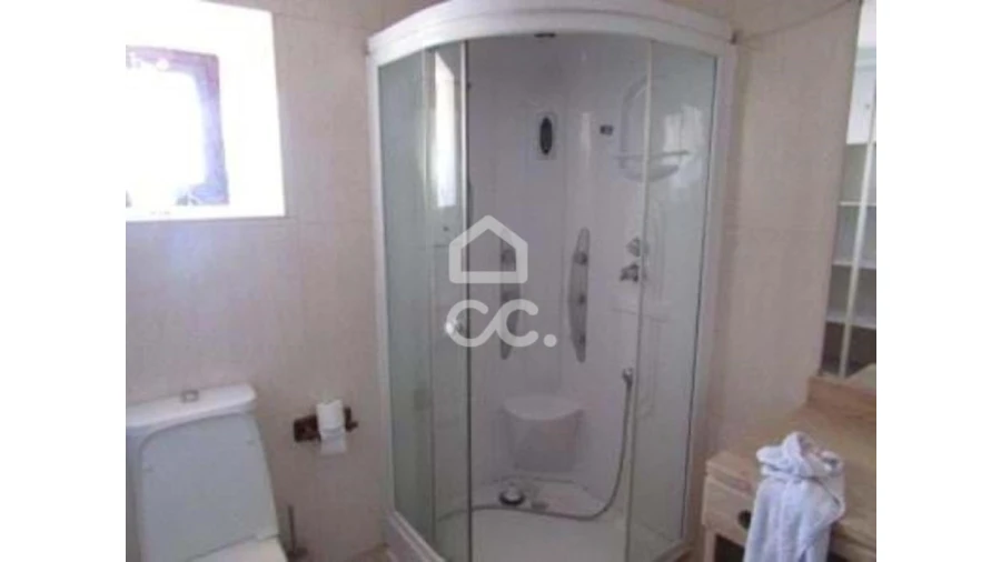 Moradia T5 para Venda em Abrunheira, Verride e Vila Nova da Barca Foto 9