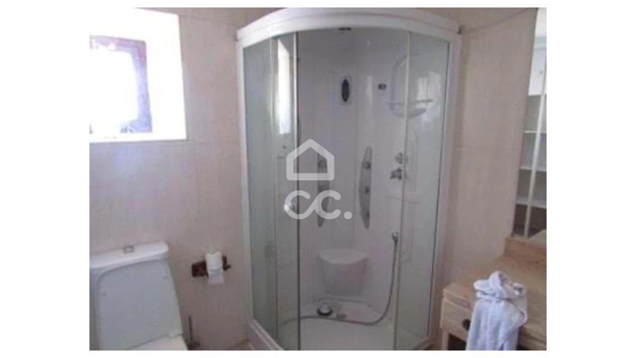 Moradia T5 para Venda em Abrunheira, Verride e Vila Nova da Barca Foto 9