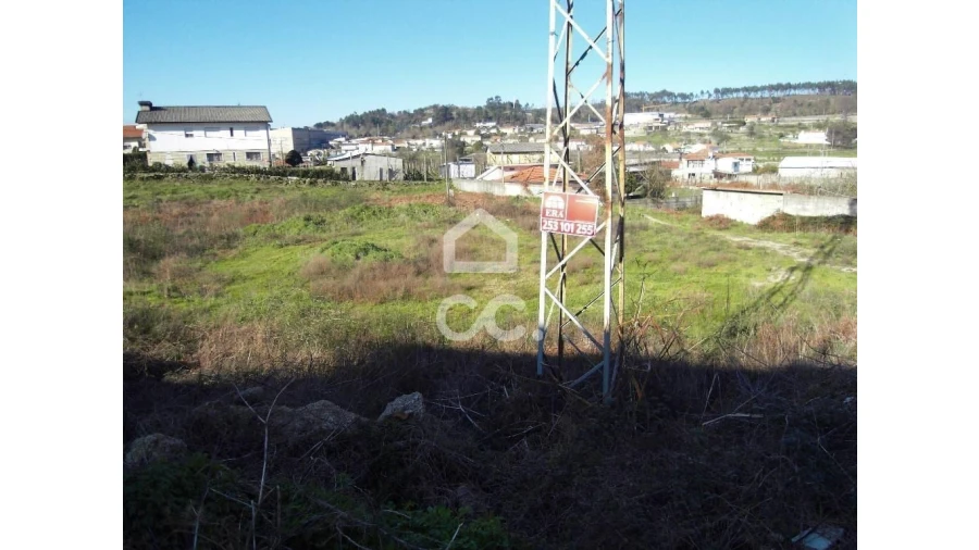 Terreno para Venda em Moreira de Conegos Foto 2