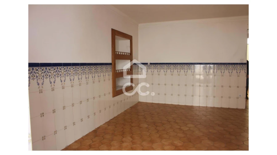 Moradia T2 para Venda em Souselas e Botão Foto 2