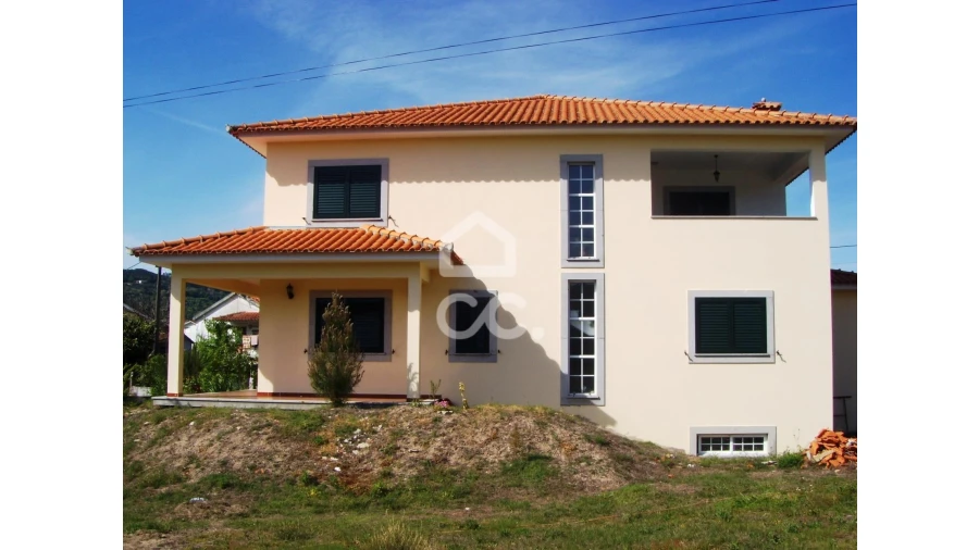 Moradia T5 para Venda em São Pedro do Sul, Várzea e Baiões Foto 2