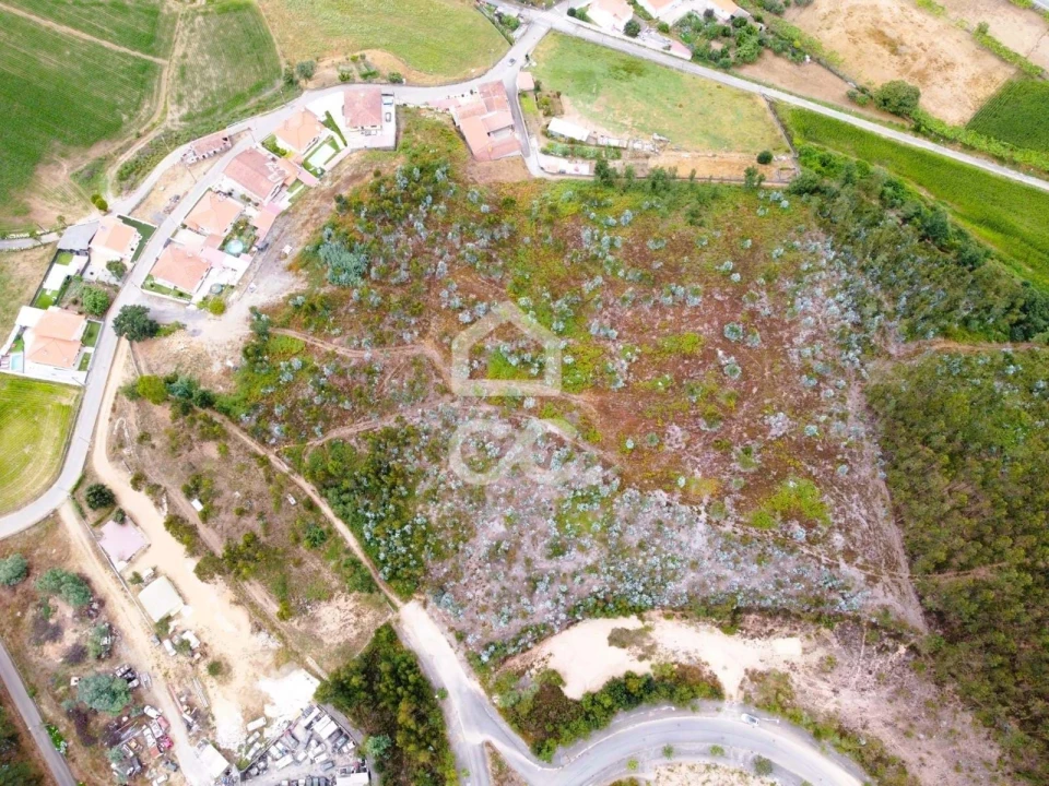 Terreno para Venda em Vila Nova de Famalicão e Calendário Foto 4