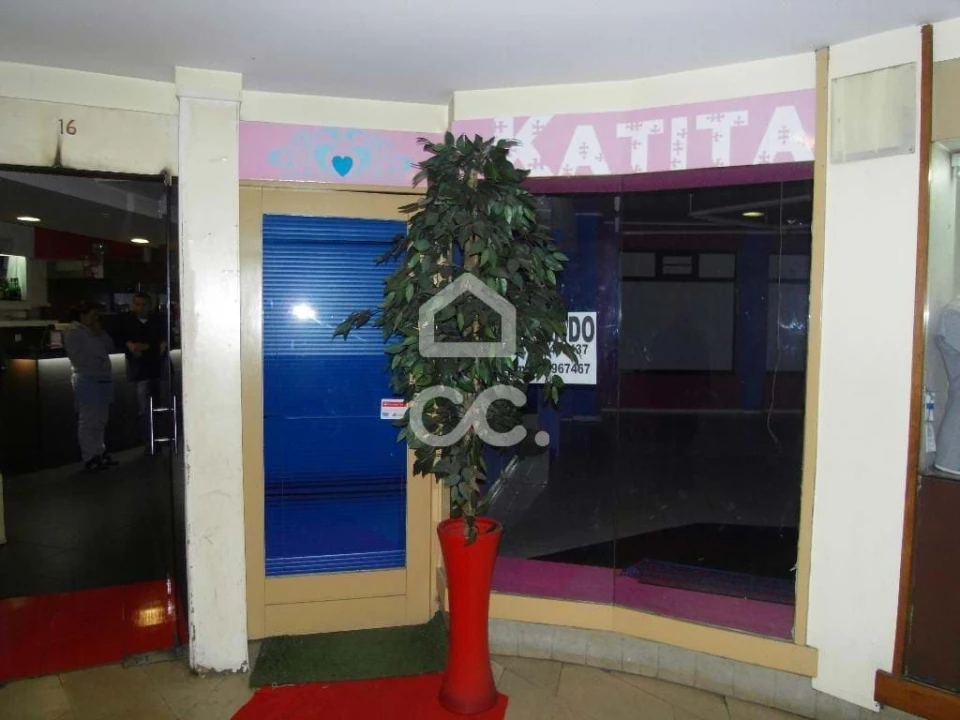 Negócio para Venda em Oliveira, São Paio e São Sebastião Foto 6