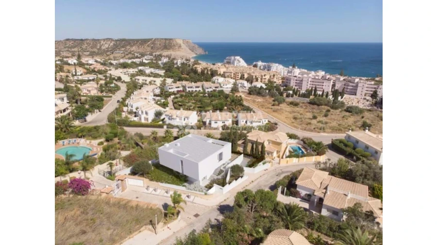 Moradia T3 para Venda em Lagos (São Sebastião e Santa Maria) Foto 2