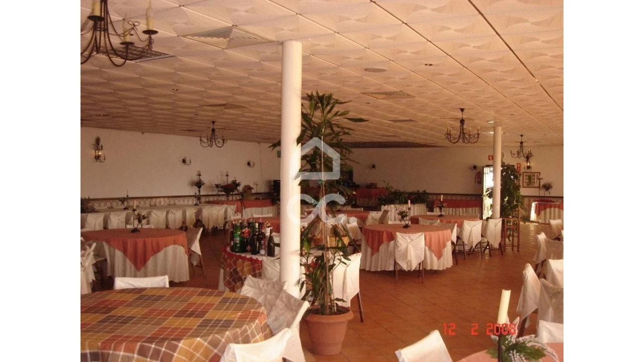 Moradia T4 para Venda em Moreira de Conegos Foto 14