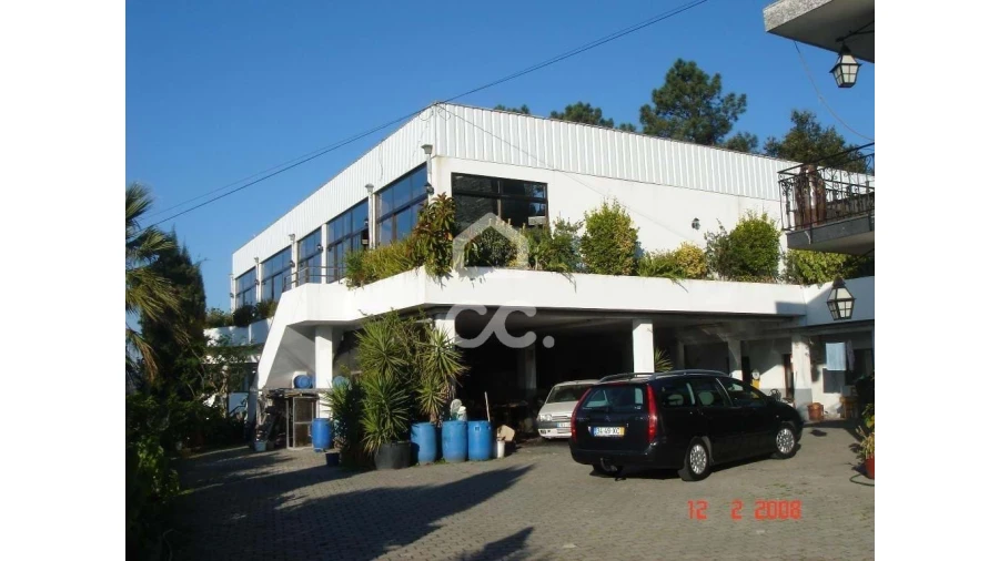 Moradia T4 para Venda em Moreira de Conegos Foto 8