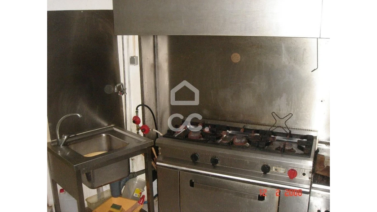 Moradia T4 para Venda em Moreira de Conegos Foto 12