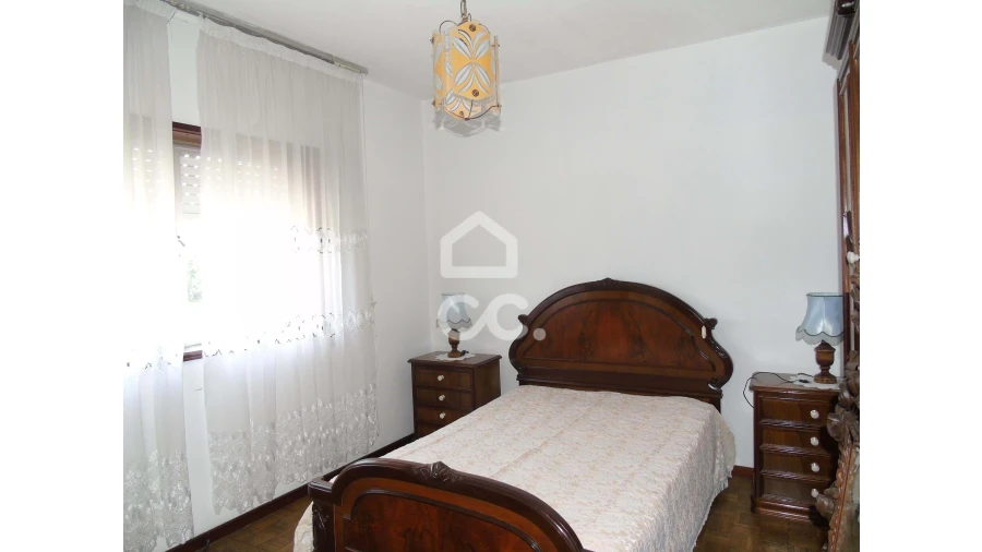 Moradia T3 para Venda em Serzedelo Foto 15