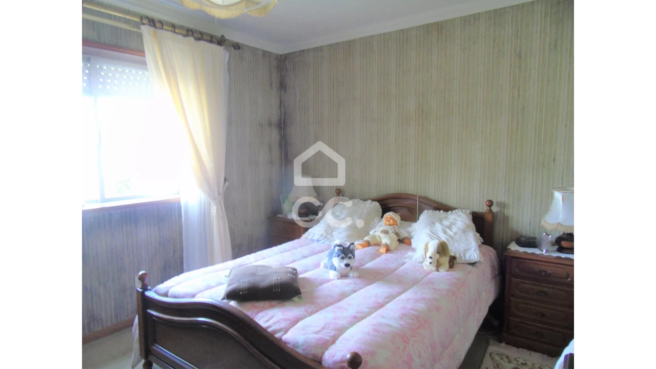 Moradia T3 para Venda em Serzedelo Foto 20