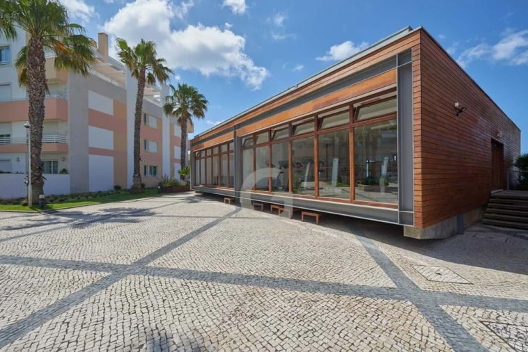 Apartamento T4 para Venda em Carcavelos e Parede Foto 28