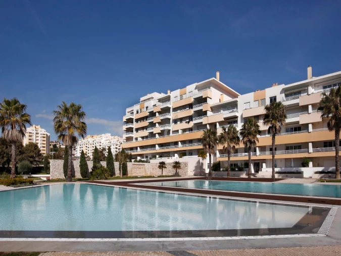 Apartamento T4 para Venda em Carcavelos e Parede Foto 22