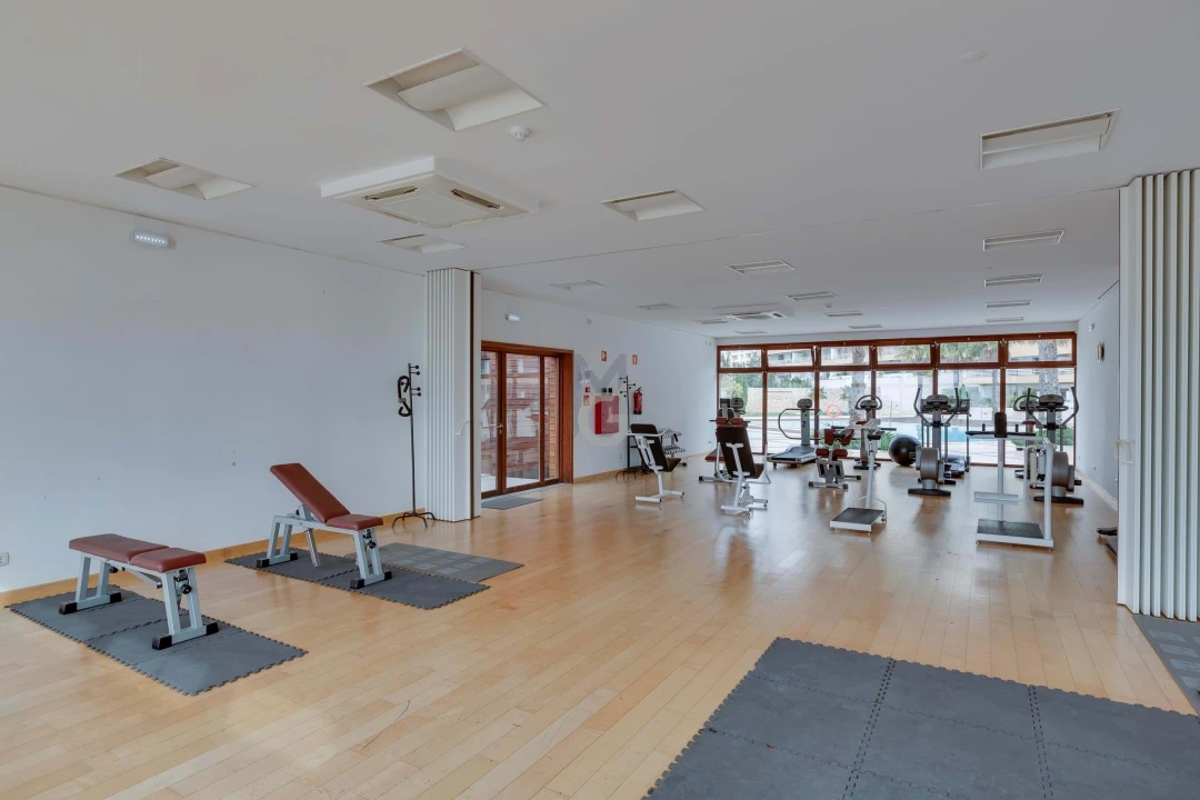 Apartamento T4 para Venda em Carcavelos e Parede Foto 29