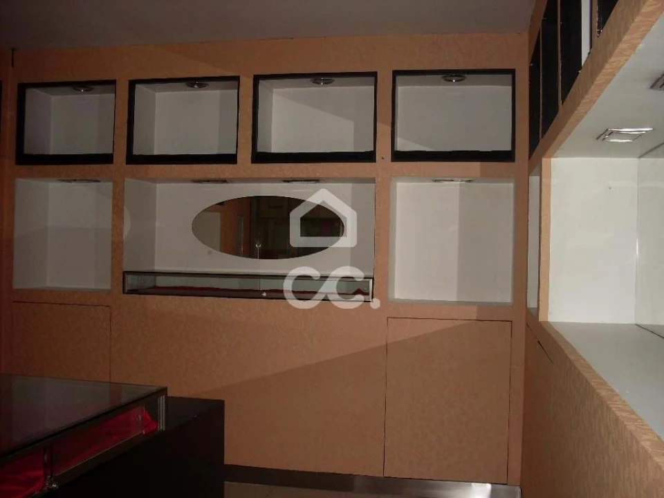 Negócio para Venda em Oliveira, São Paio e São Sebastião Foto 6