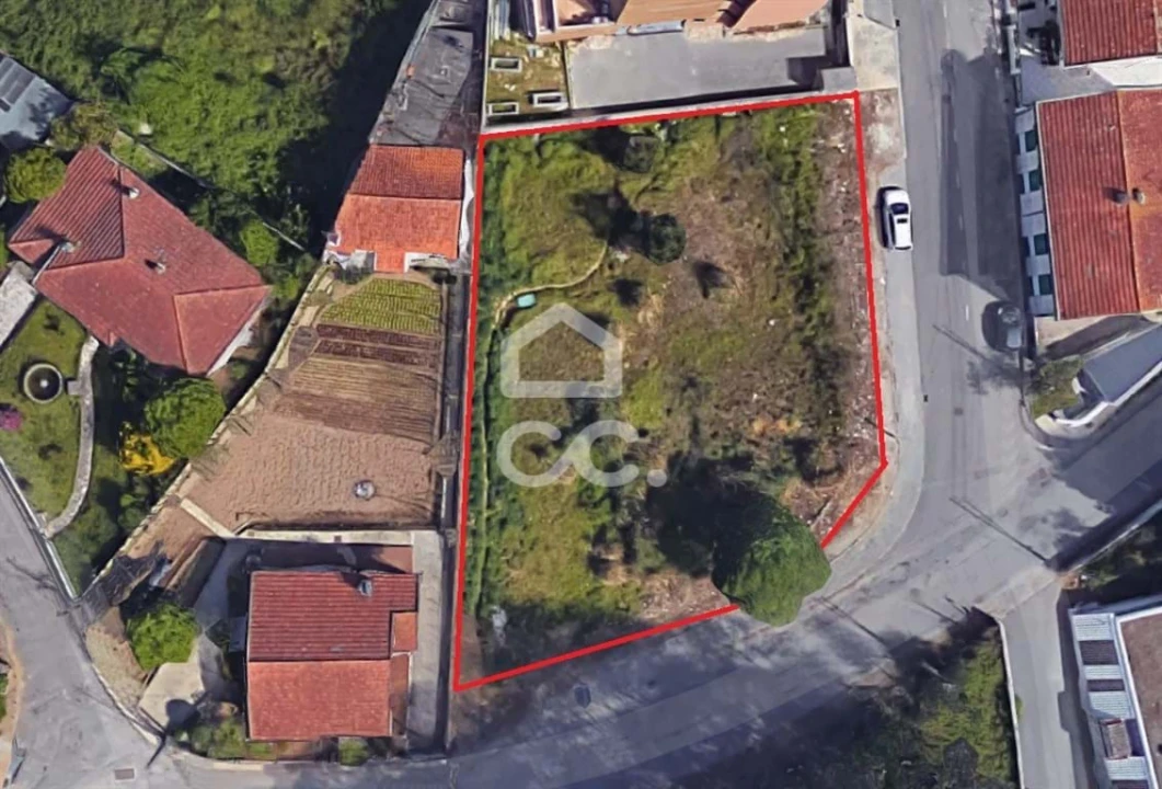 Terreno para Venda em Rio Tinto Foto 1