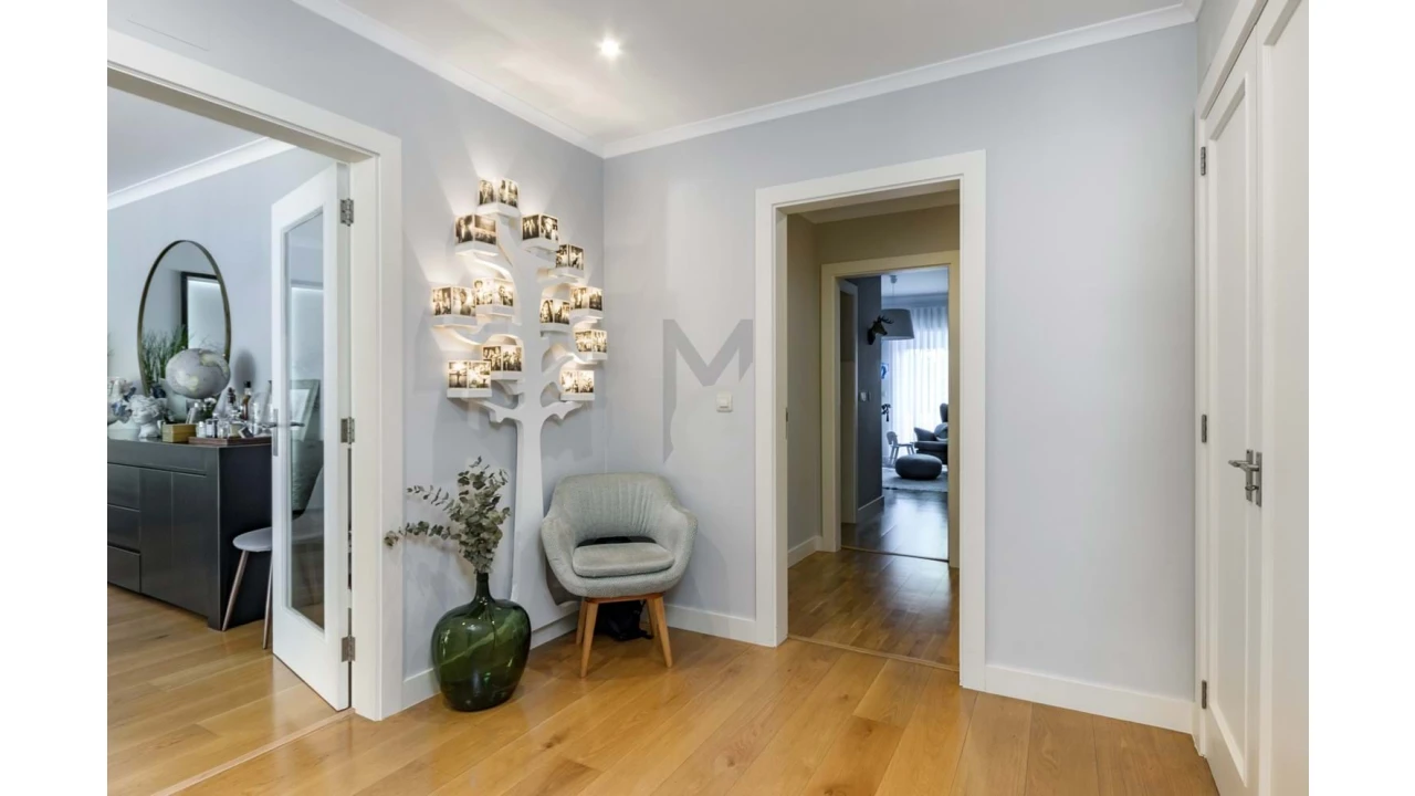 Apartamento T2 para Venda em Carcavelos e Parede Foto 19