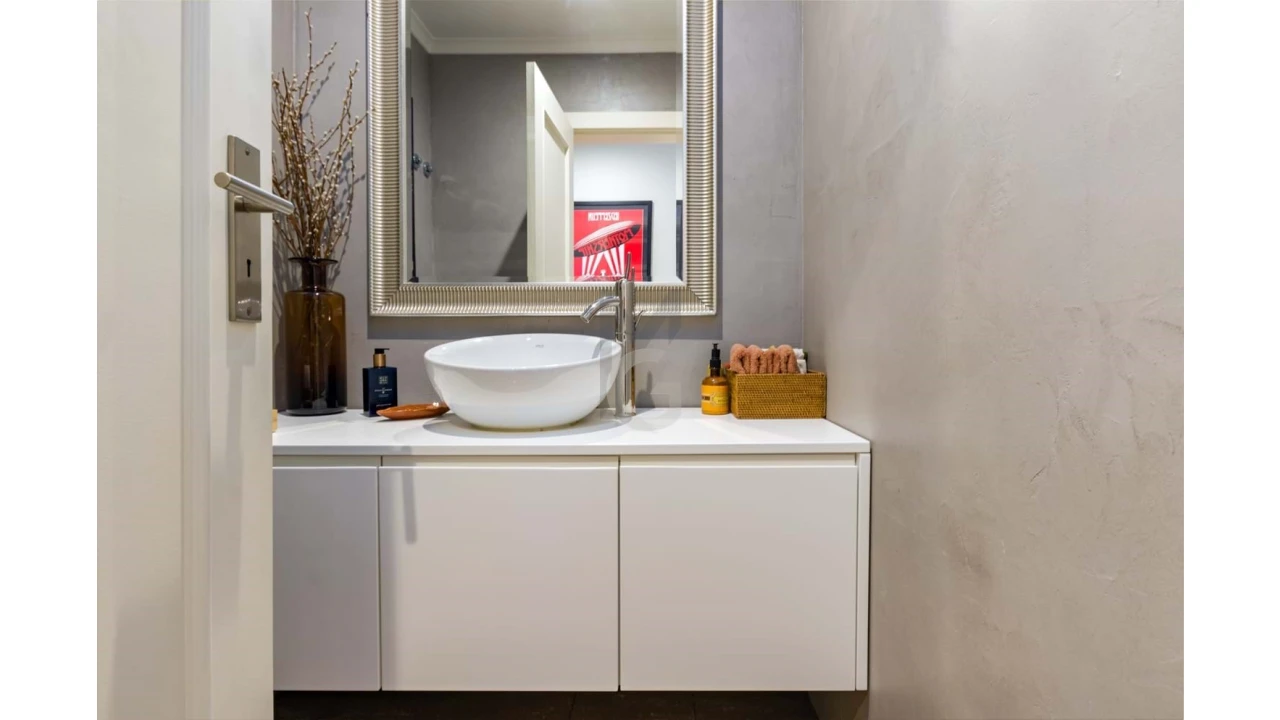 Apartamento T2 para Venda em Carcavelos e Parede Foto 18