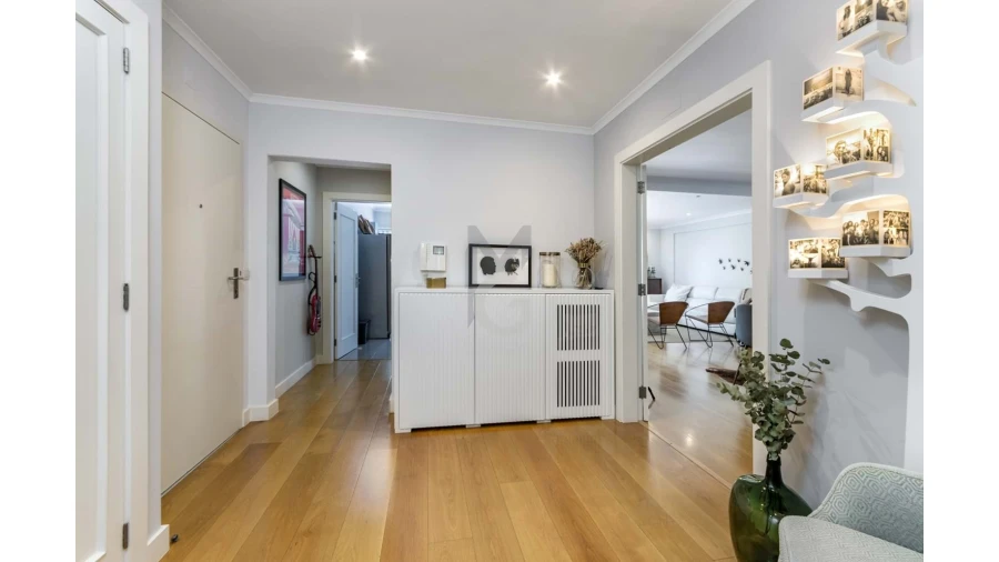 Apartamento T2 para Venda em Carcavelos e Parede Foto 20