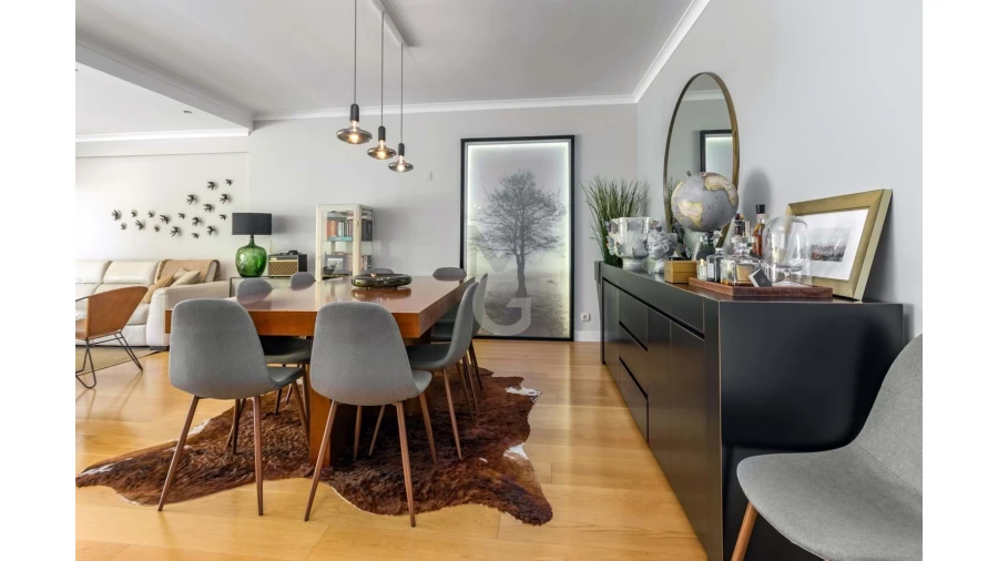 Apartamento T2 para Venda em Carcavelos e Parede Foto 4