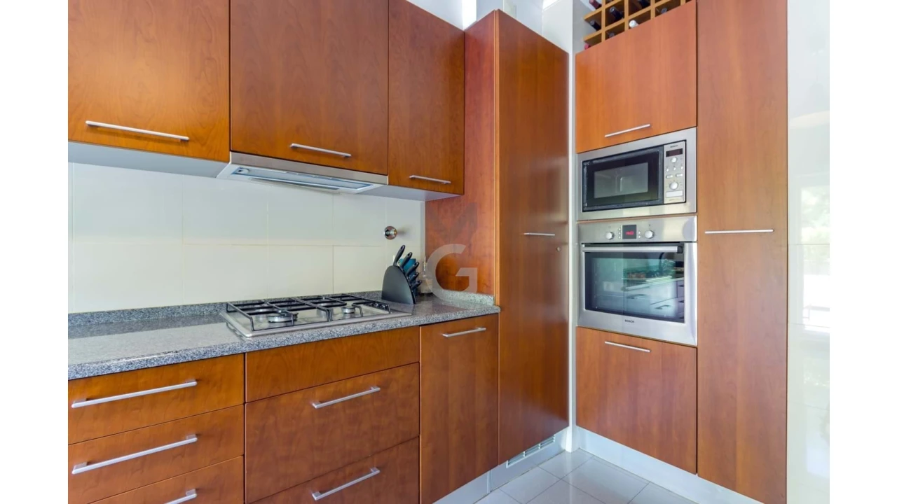 Apartamento T2 para Venda em Carcavelos e Parede Foto 16