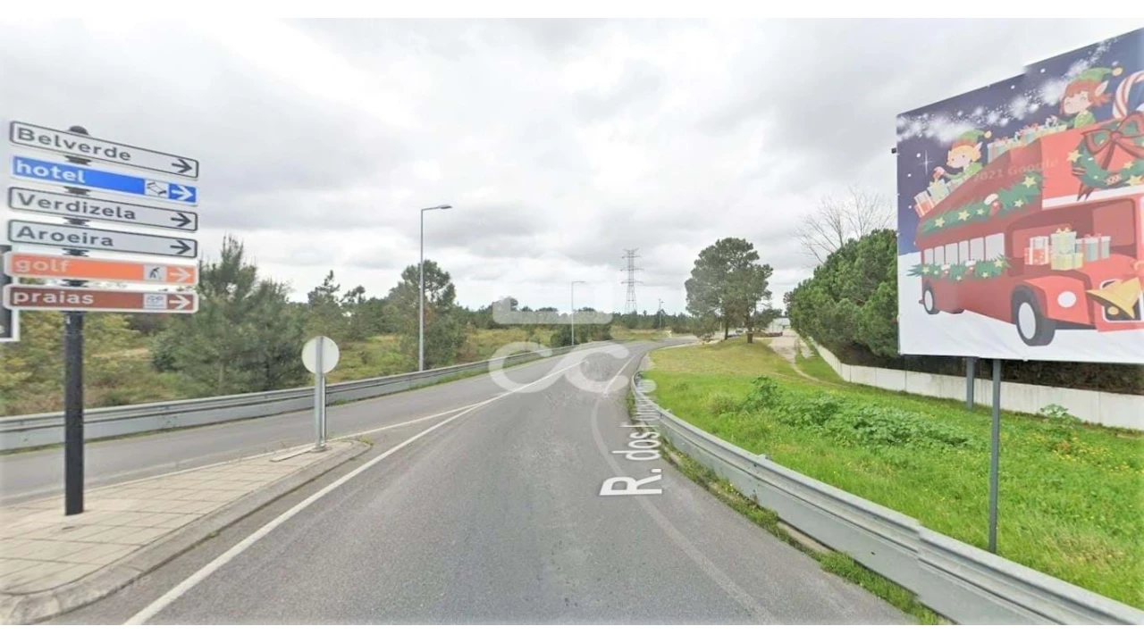 Moradia para Venda em Amora Foto 1