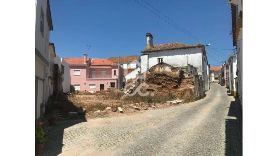 Terreno para Venda em Peral Foto 1