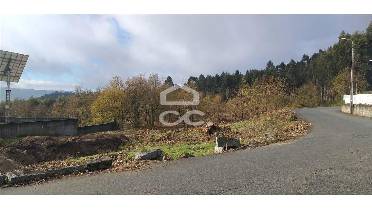 Terreno para Venda em Oliveira (Santa Maria) Foto 1