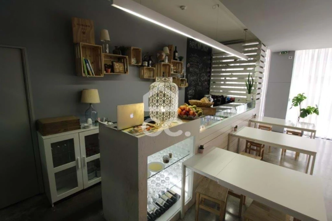 Negócio para Venda em Vila Nova de Famalicão e Calendário Foto 3