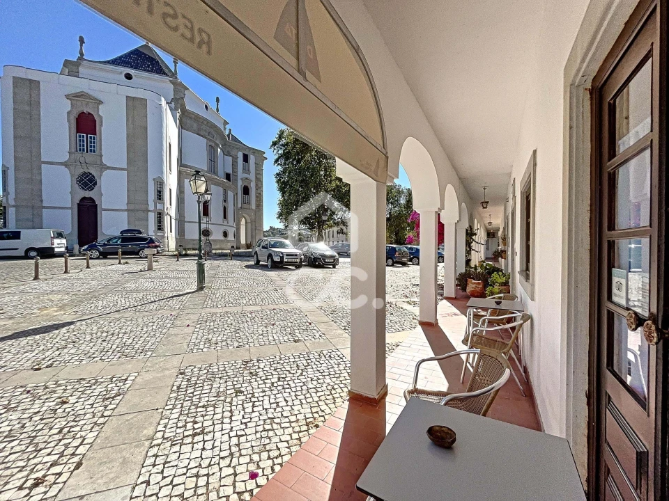 Negócio para Trespasse em Santa Maria, São Pedro e Sobral da Lagoa Foto 1