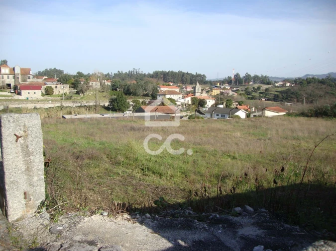 Terreno para Venda em Areias, Sequeirô, Lama e Palmeira Foto 3