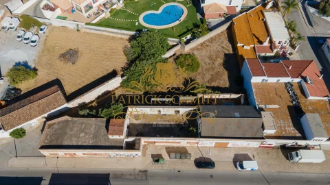 Terreno para Venda em Ferreiras