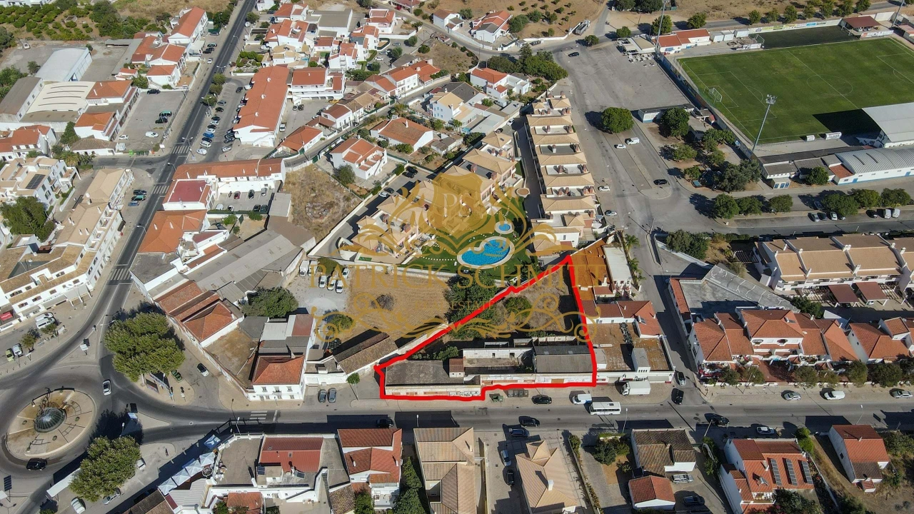 Terreno para Venda em Ferreiras Foto 1