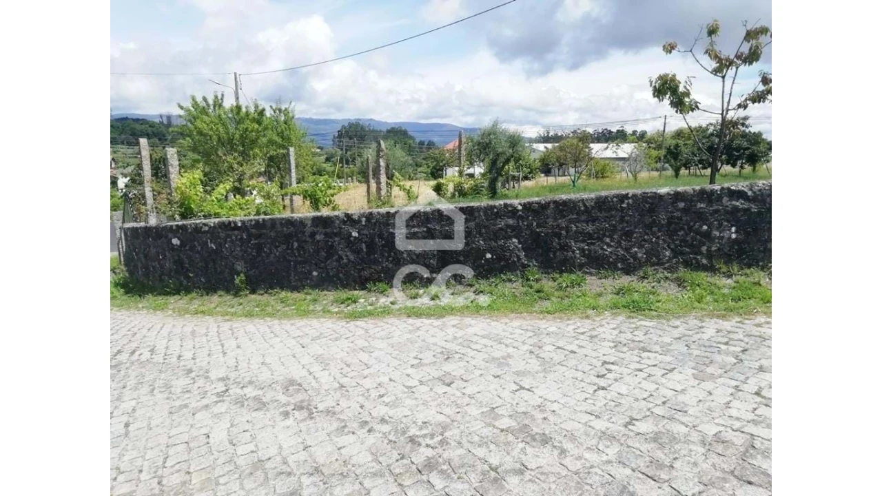 Terreno para Venda em São Vicente de Lafões Foto 6