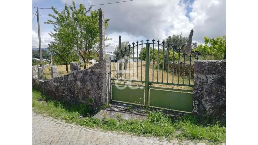 Terreno para Venda em São Vicente de Lafões Foto 5