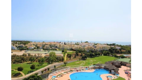 Apartamento T3 para Venda em Albufeira e Olhos de Água