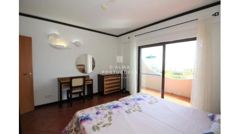 Apartamento T3 para Venda em Albufeira e Olhos de Água