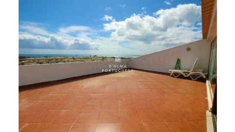 Apartamento T3 para Venda em Albufeira e Olhos de Água