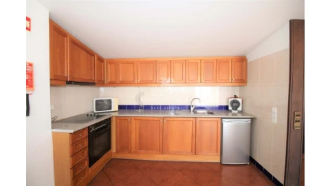 Apartamento T3 para Venda em Albufeira e Olhos de Água