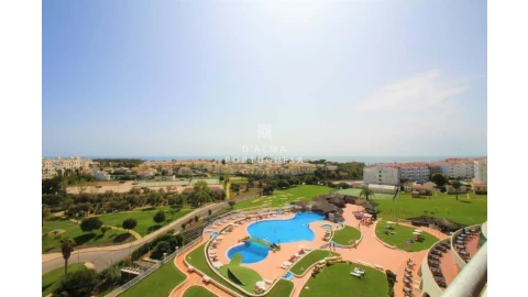 Apartamento T3 para Venda em Albufeira e Olhos de Água