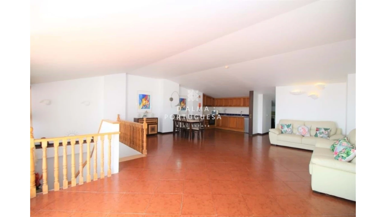 Apartamento T3 para Venda em Albufeira e Olhos de Água Foto 8