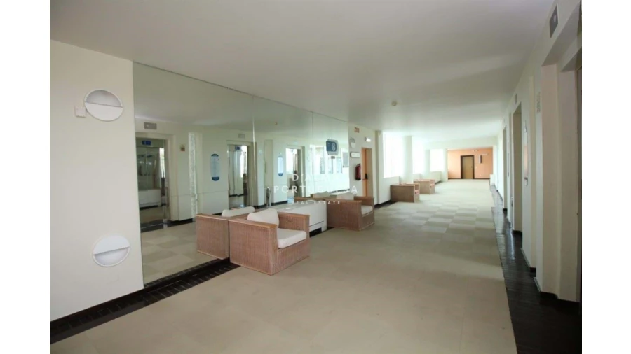 Apartamento T3 para Venda em Albufeira e Olhos de Água Foto 28