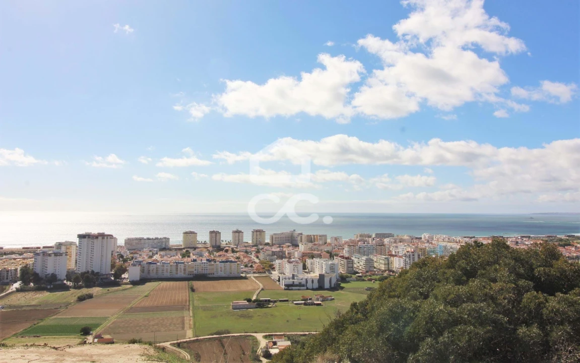 Terreno para Venda em Caparica e Trafaria Foto 3