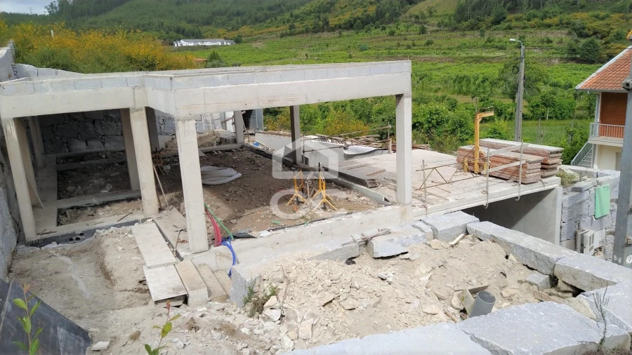 Moradia T3 para Venda em São Torcato Foto 40