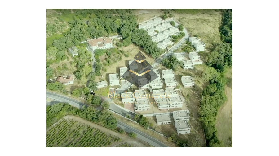 Moradia T3 para Venda em Abrigada e Cabanas de Torres Foto 3