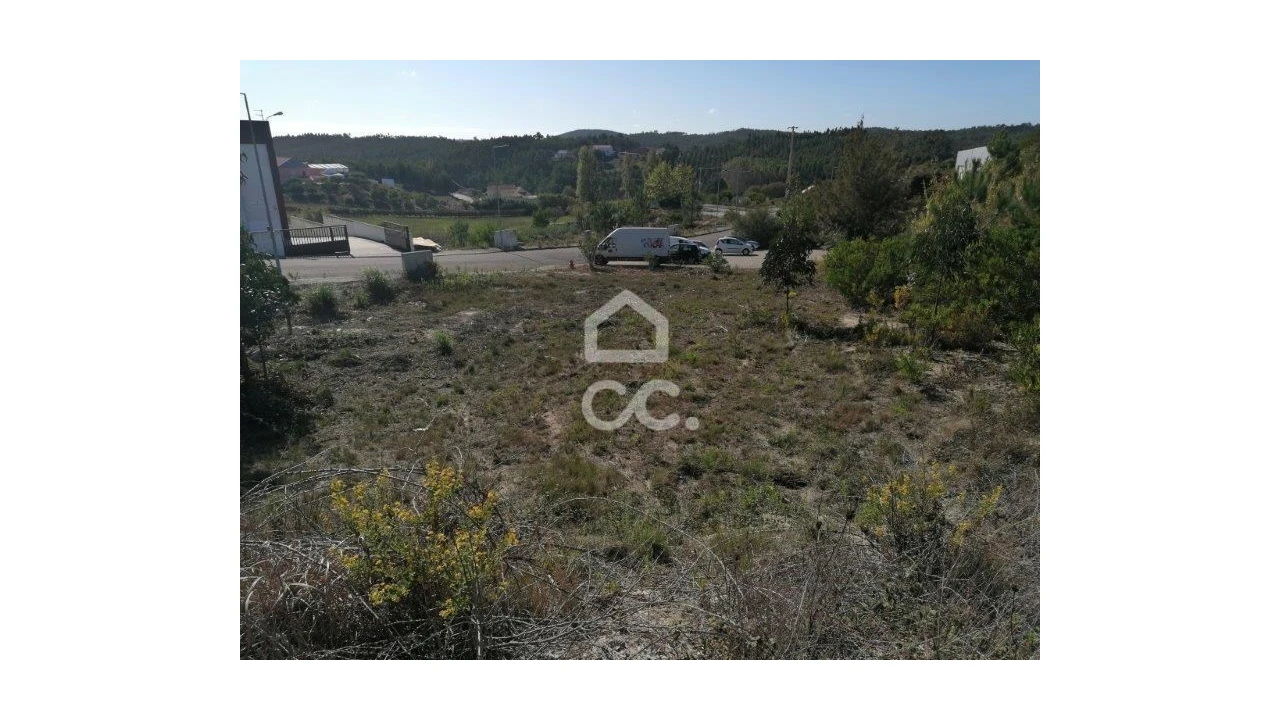 Terreno para Venda em Santa Maria, São Pedro e Matacães Foto 1