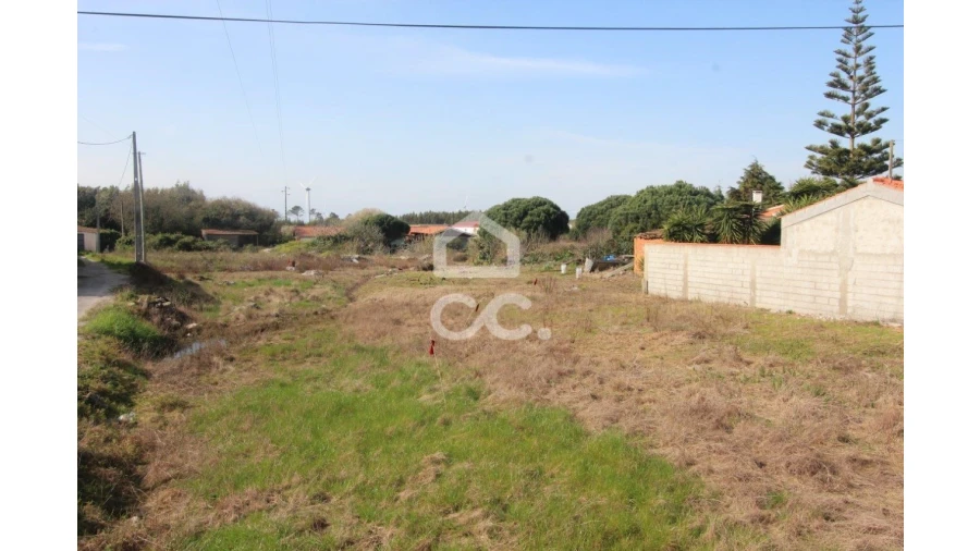 Terreno para Venda em Reguengo Grande Foto 3