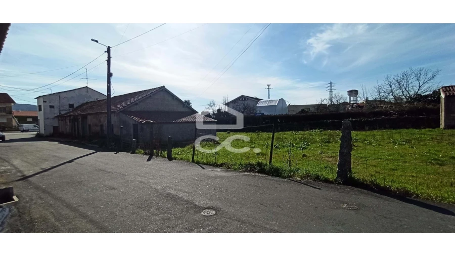 Terreno para Venda em Medelo Foto 11