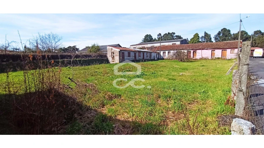 Terreno para Venda em Medelo Foto 6